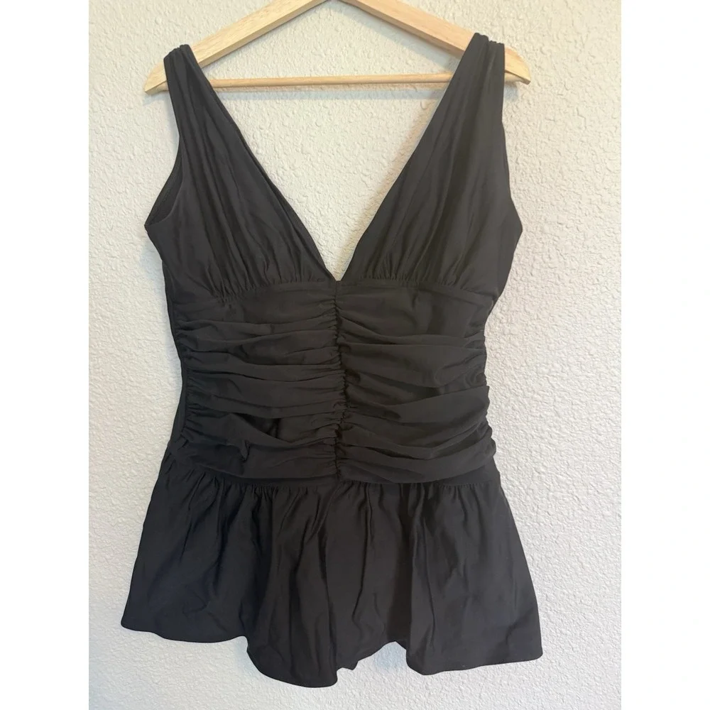 Shape FX One piece Swimsuit Skirt Plus Size 18 Black Tummy Control Rouche V Neck